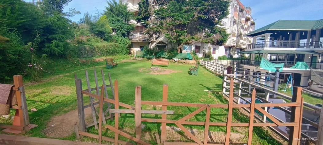Ooty Vpr Residency Hotell Eksteriør bilde