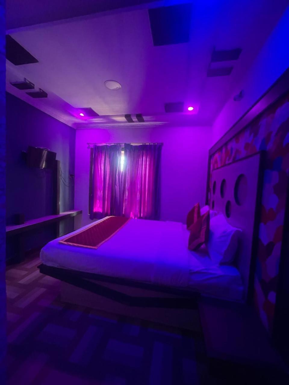 Ooty Vpr Residency Hotell Eksteriør bilde