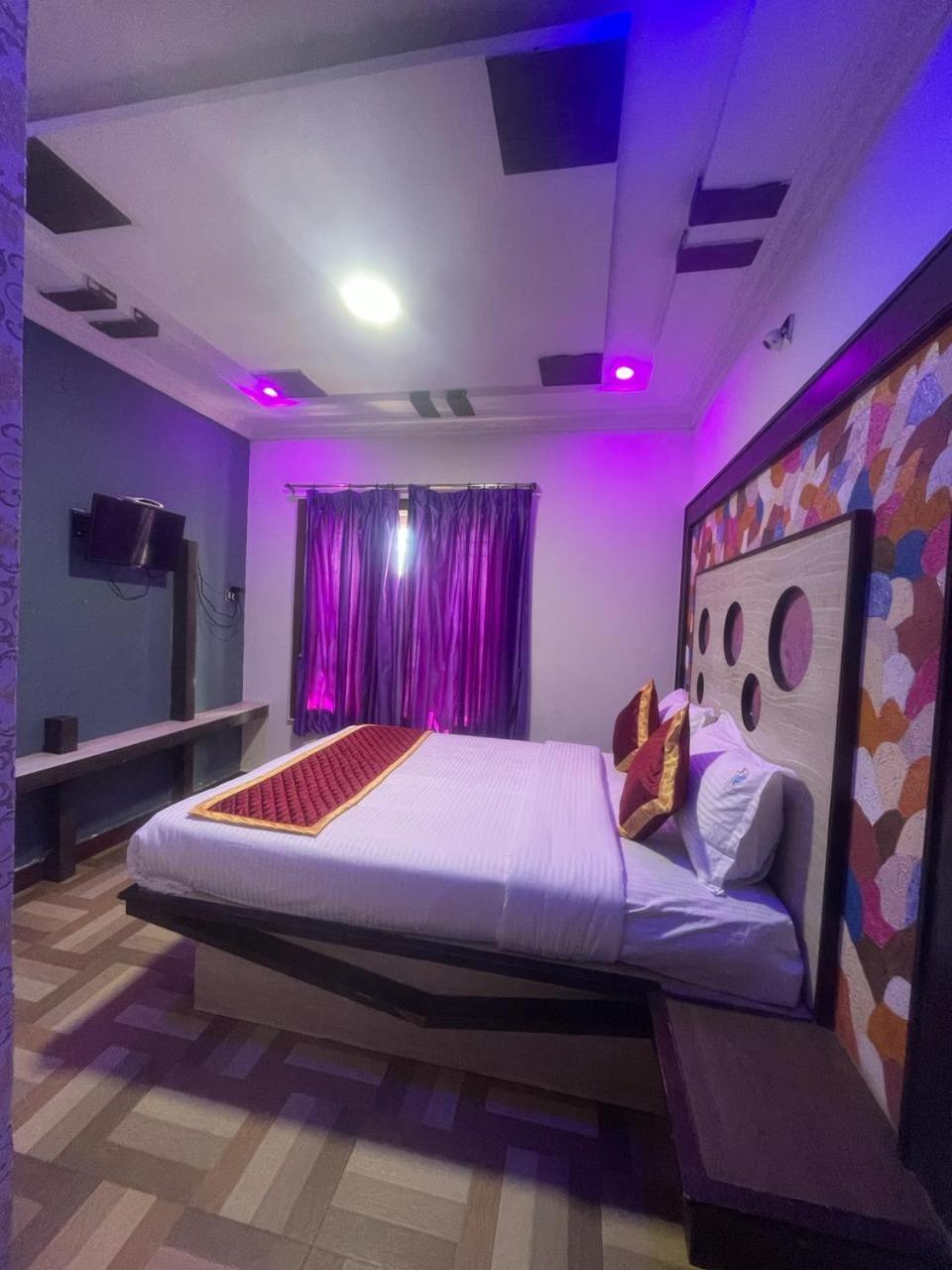 Ooty Vpr Residency Hotell Eksteriør bilde