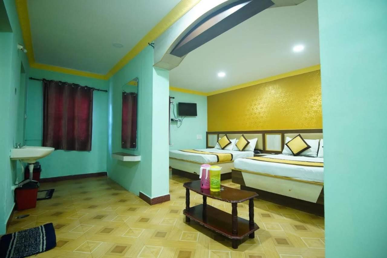 Ooty Vpr Residency Hotell Eksteriør bilde