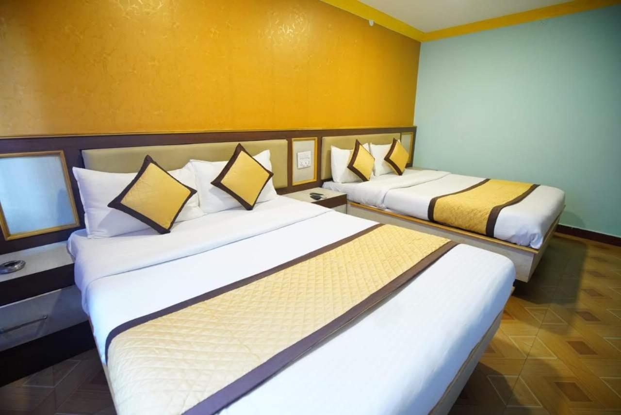 Ooty Vpr Residency Hotell Eksteriør bilde